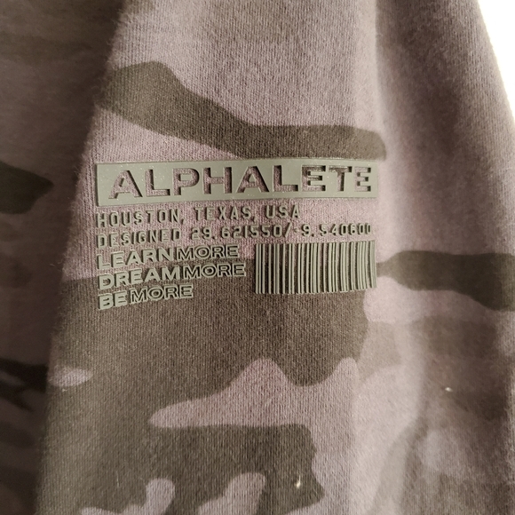 Alphalete Identity pro crop hoodie phantom camo size Medium. - Picture 6 of 9